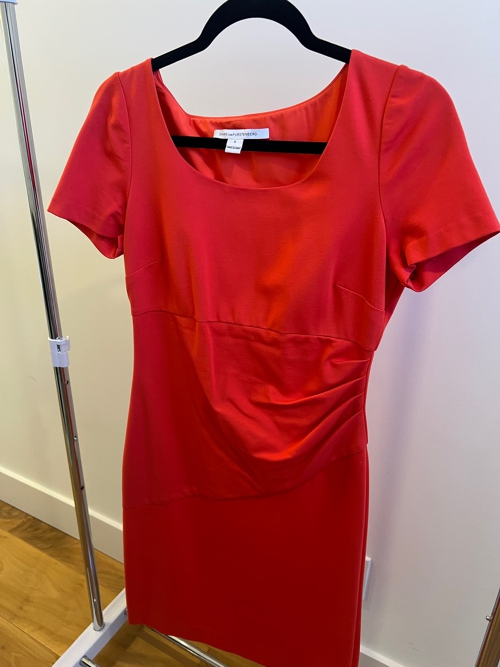 Diane Von Furstenberg Vibrant Red Scoop-Neck Mini Dress